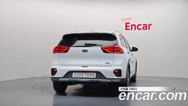 Kia Niro из Кореи Encar