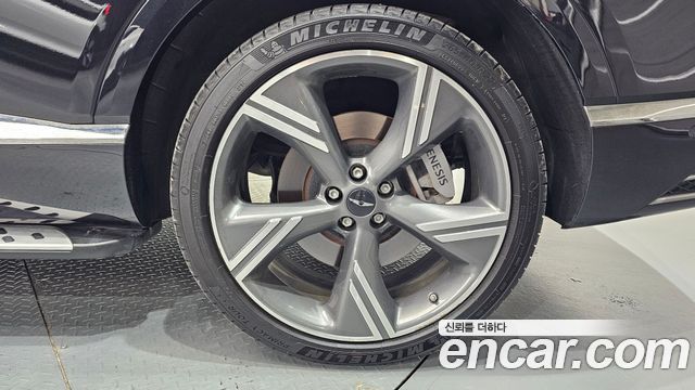 Genesis GV80 из Кореи Encar