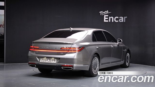 Genesis G90 3.8 AWD Premium Luxury — пробег 102 446 км — фото 2 из 5