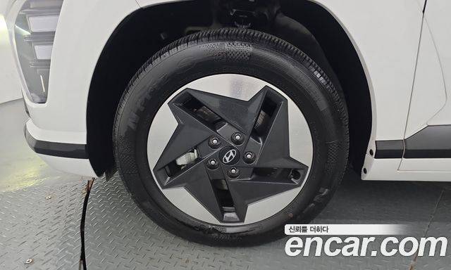 Hyundai Kona Standard Premium — пробег 40 178 км — фото 5 из 5