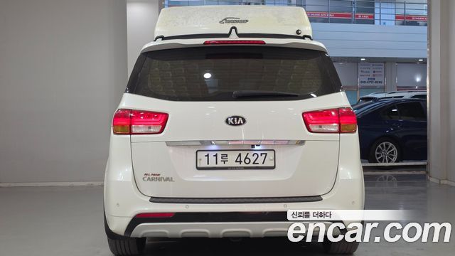 Kia Carnival 9-seater Prestige — пробег 163 783 км — фото 5 из 5