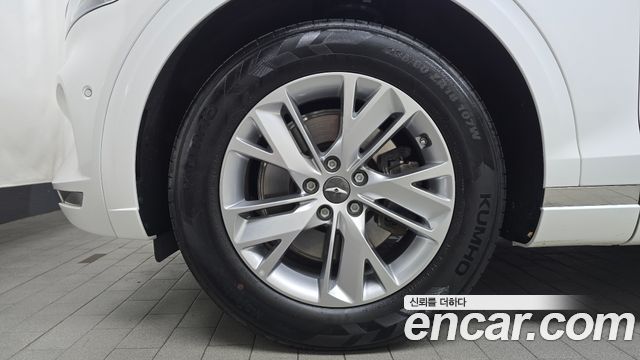 Genesis GV70 из Кореи Encar