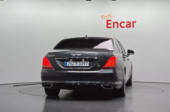 Genesis EQ900 3.8 GDI AWD Premium Luxury — пробег 103 940 км — фото 4 из 5