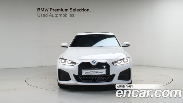 BMW i4 eDrive40 M Sports Pro — пробег 35 183 км — фото 2 из 5