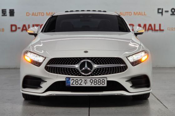 Mercedes-Benz CLS-Class CLS300d AMG Line — пробег 53 869 км — фото 2 из 5