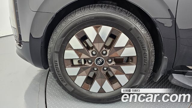 Hyundai Staria из Кореи Encar