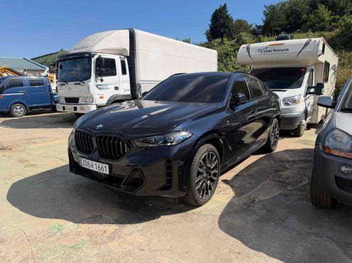 BMW X6 xDrive40i M Sport — пробег 8 162 км — фото 2 из 5
