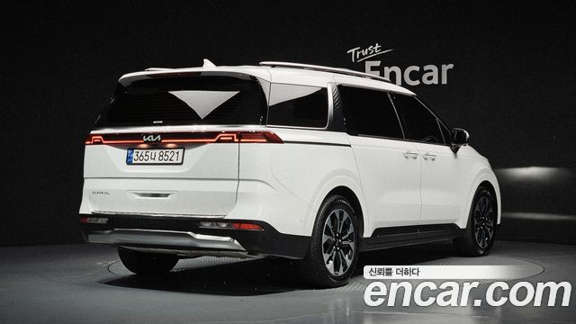 Kia Carnival Gasoline 9-Seater Signature — пробег 34 578 км — фото 2 из 5
