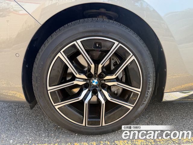 BMW 7-Series 740i xDrive M Sport Limited — пробег 56 300 км — фото 5 из 5