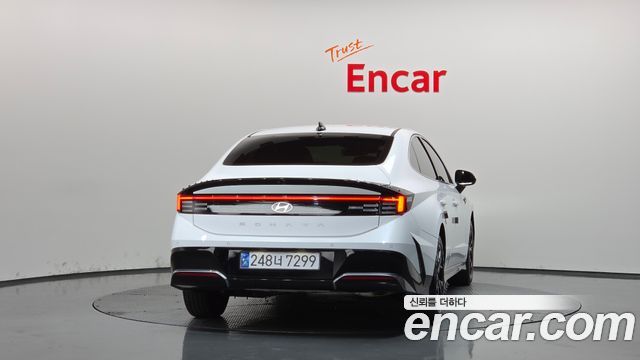 Hyundai Sonata 2.0 Premium — пробег 29 578 км — фото 4 из 5