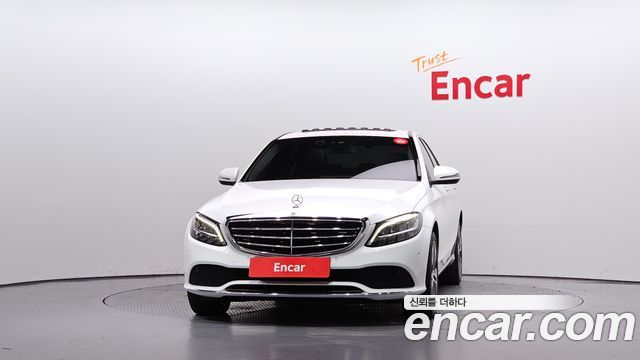 Mercedes-Benz C-Class C220 d 4MATIC Exclusive — пробег 71 835 км — фото 3 из 5