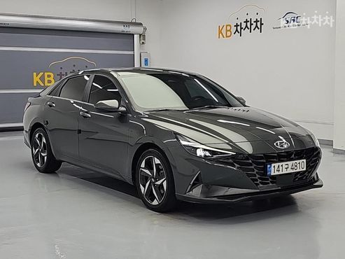 Hyundai AVANTE 1.6 Inspiration — пробег 67 438 км — фото 4 из 5