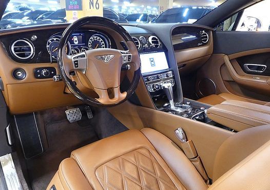 Bentley Continental 6.0 GT Speed — пробег 28 000 км — фото 4 из 5