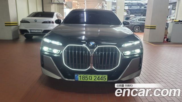 BMW 7-Series 740i xDrive M Sport Limited — пробег 20 402 км — фото 3 из 5