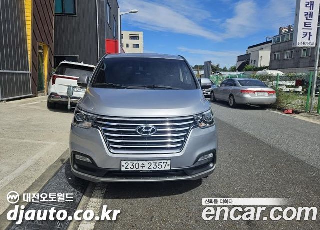 Hyundai Starex Urban 9-Seater Exclusive — пробег 131 690 км — фото 1 из 5