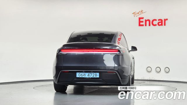 Tesla Model Y RWD — пробег 6 751 км — фото 4 из 5
