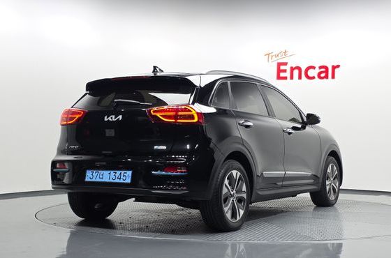 Kia Niro Noblesse — пробег 118 538 км — фото 2 из 5