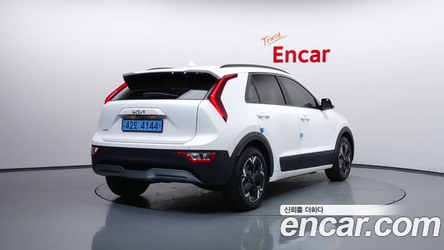 Kia Niro Air — пробег 123 200 км — фото 2 из 5