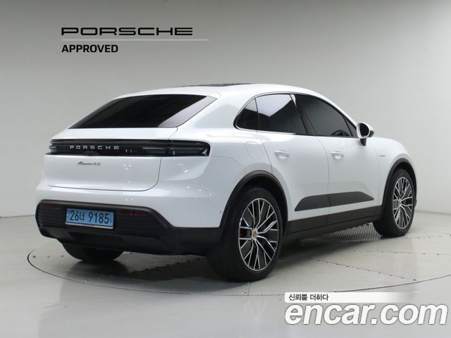 Porsche Macan 4S — пробег 7 280 км — фото 2 из 5