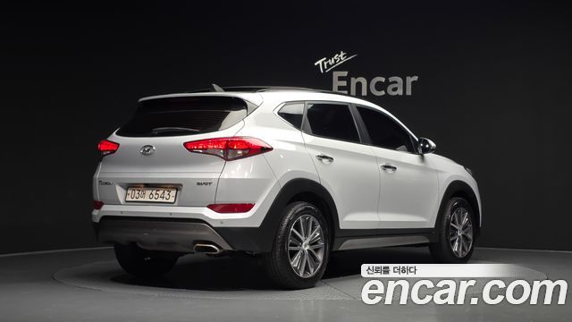 Hyundai Tucson Diesel 1.7 2WD Modern Fever — пробег 82 898 км — фото 2 из 5