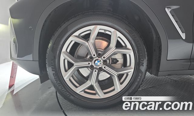 BMW X4 xDrive20i xLine — пробег 63 983 км — фото 5 из 5