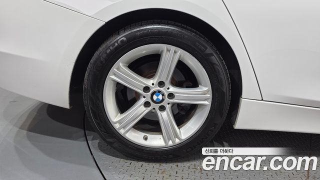 BMW 3-Series из Кореи Encar