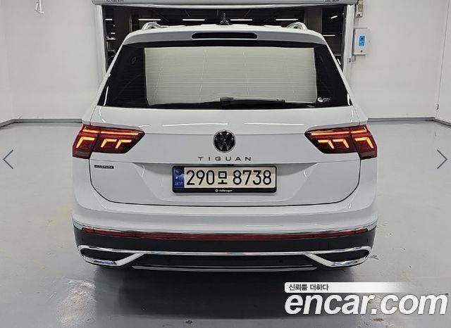 Volkswagen Tiguan 2.0 TSI Prestige — пробег 12 589 км — фото 3 из 5
