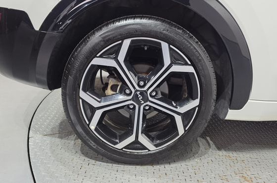 Kia Niro Trendy — пробег 95 498 км — фото 5 из 5