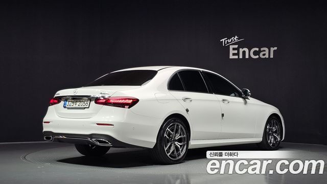 Mercedes-Benz E-Class из Кореи Encar