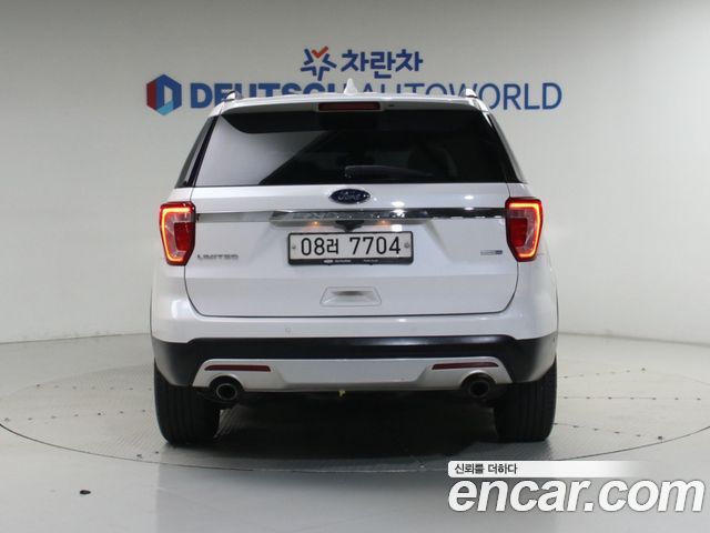 Ford Explorer 2.3 Limited 4WD 5th — пробег 105 678 км — фото 4 из 5