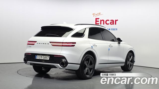 Genesis GV70 из Кореи Encar