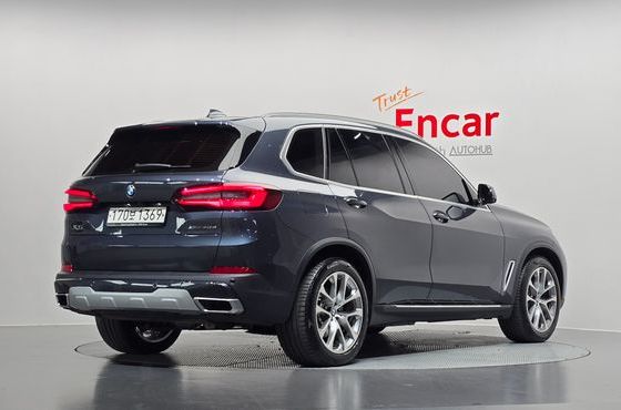 BMW X5 xDrive 45e xLine — пробег 23 668 км — фото 2 из 5