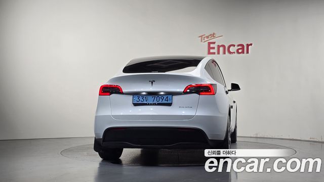 Tesla Model Y Long Range AWD — пробег 35 567 км — фото 4 из 5
