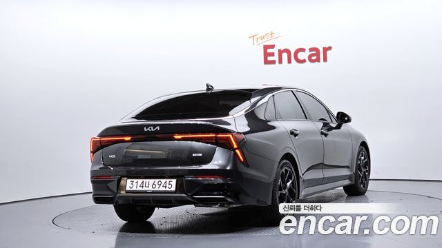Kia K5 Signature — пробег 3 303 км — фото 2 из 5