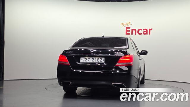 Hyundai Equus из Кореи Encar