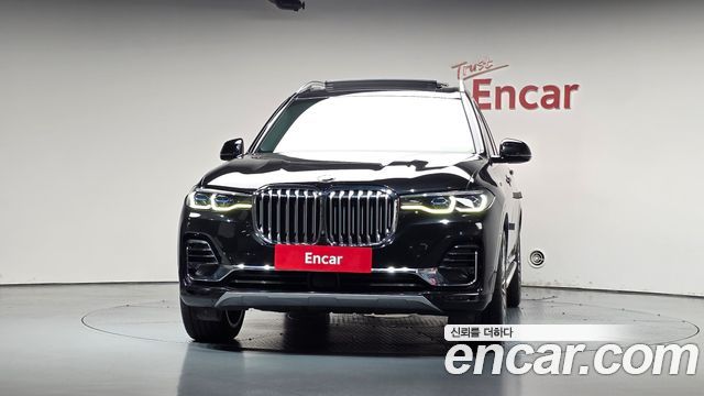 BMW X7 xDrive 40i Design Pure Excellence 6-Seater — пробег 155 762 км — фото 3 из 5