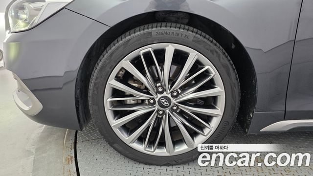 Hyundai Grandeur из Кореи Encar