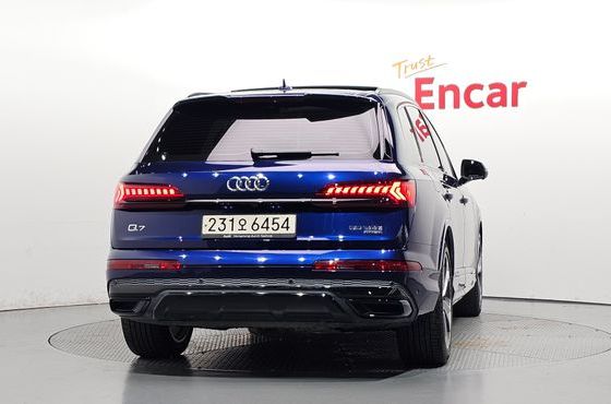 Audi Q7 55 TFSI Quattro Premium — пробег 75 388 км — фото 4 из 5
