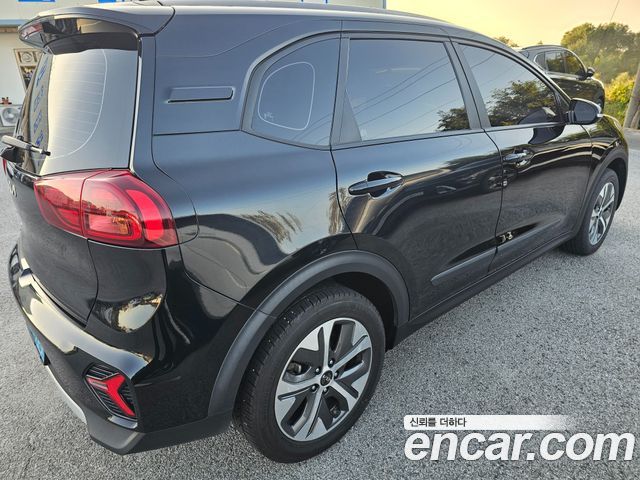 Kia Niro из Кореи Encar