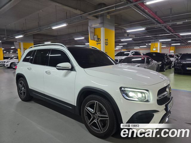 Mercedes-Benz GLB-Class GLB250 4MATIC — пробег 77 000 км — фото 3 из 5
