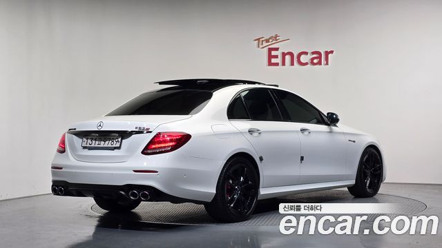 Mercedes-Benz E-Class из Кореи Encar