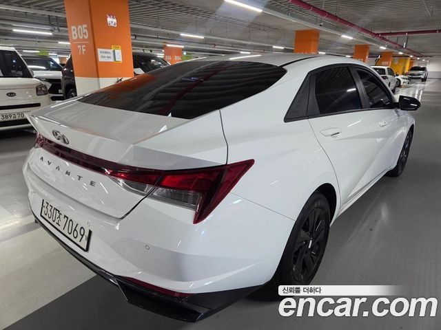 Hyundai AVANTE из Кореи Encar