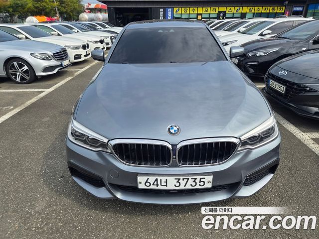 BMW 5-Series 530d M Sport Plus — пробег 176 950 км — фото 1 из 5