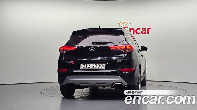 Hyundai Tucson Diesel 1.7 2WD Premium — пробег 147 687 км — фото 4 из 5