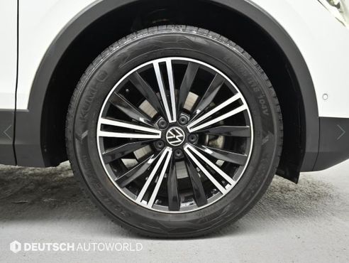 Volkswagen Tiguan 2.0 TDI Premium — пробег 57 596 км — фото 5 из 5