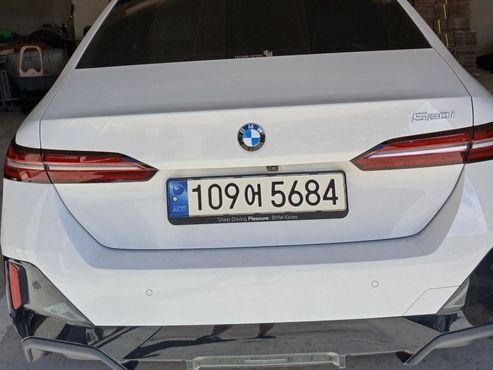 BMW 5-Series 520i M Sport — пробег 41 600 км — фото 3 из 5