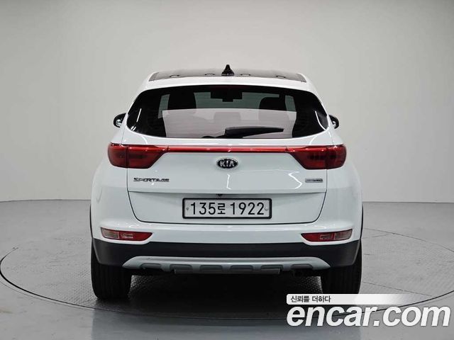 Kia Sportage Diesel 2wd Trendy — пробег 222 277 км — фото 3 из 5