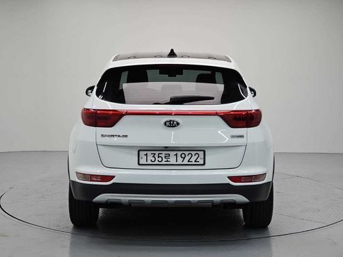 Kia Sportage Diesel 2wd Trendy — пробег 222 277 км — фото 3 из 5