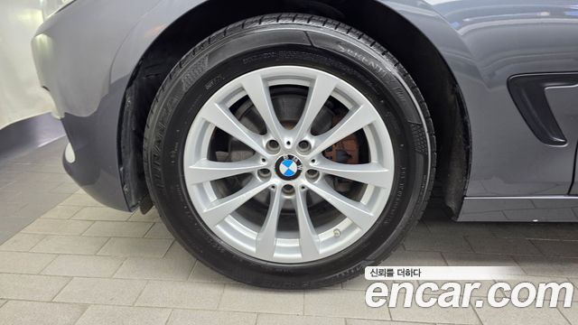 BMW Gran Turismo GT 320d xDrive — пробег 125 427 км — фото 5 из 5