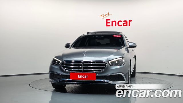 Mercedes-Benz E-Class E350 4MATIC Exclusive — пробег 23 460 км — фото 3 из 5